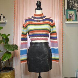 L’EQUIPE Vintage  rainbow striped knit ribbed cropped length sweater Sz. Medium